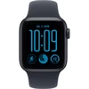 Bild von Apple Watch SE GPS 40mm Aluminiumgehäuse Mitternacht mit Sportarmband in Marineblau für aktiven Lifestyle.