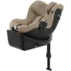Bild von CYBEX SIRONA Gi i-SIZE PLUS Autositz Gruppe 0+/1 (bis 105 cm) in der Farbe Almond Beige | Sicher und komfortabel