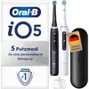 Bild von Oral-B iO Series 5 Elektrische Zahnbürste Doppelpack   2 Bürsten & Reiseetui   5 Putzmodi für professionelle Mundpflege in Schwarz & Weiß