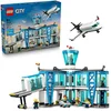 Bild von LEGO City Flughafen mit Flugzeug 60502 Geschenkidee für Kinder, Baustein-Set für kreativen Spielspaß mit Details